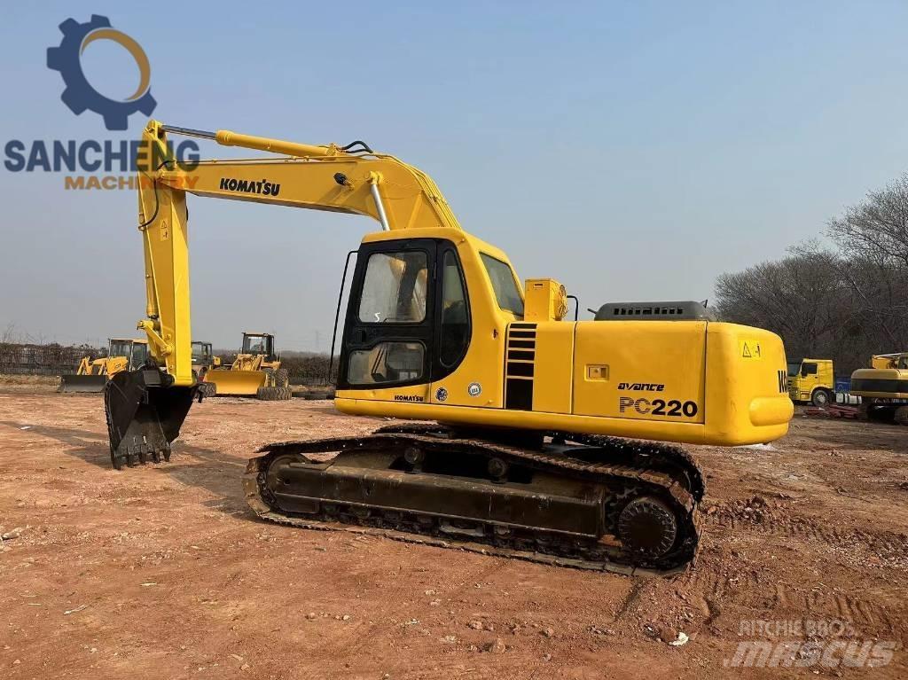 Komatsu PC 220 Pelle sur chenilles