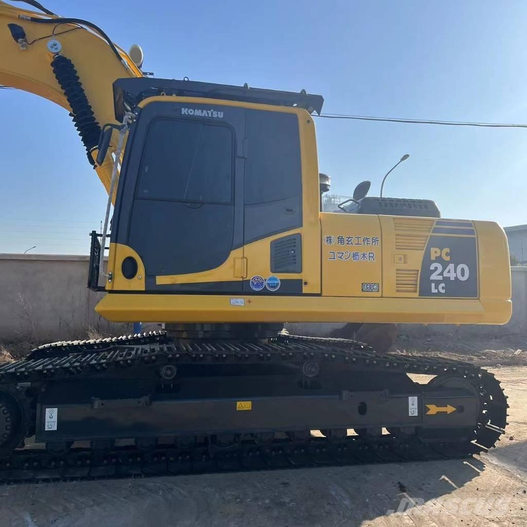 Komatsu PC 240-8N1 Mini pelle 7t-12t