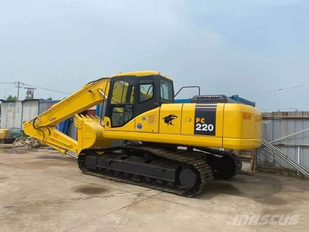 Komatsu PC 220-7 Pelle sur chenilles