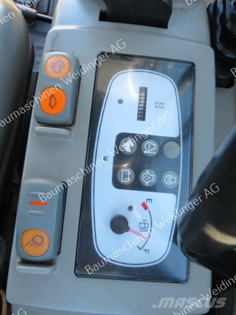 Komatsu PC 16 R-3HS Mini pelle < 7t