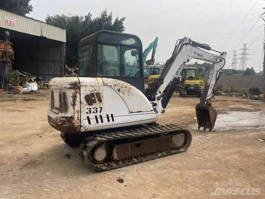 Bobcat 337 Mini pelle < 7t
