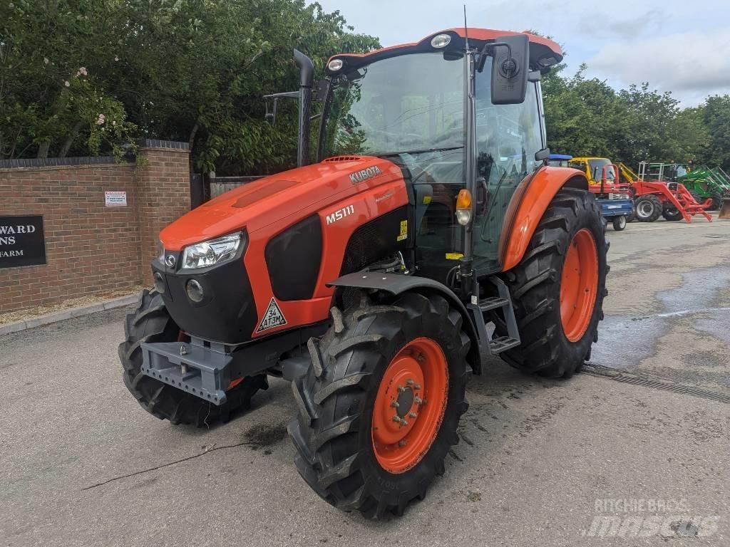 Kubota M 5-111 Tracteur