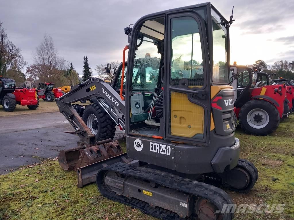 Volvo ECR 25 D Mini pelle < 7t