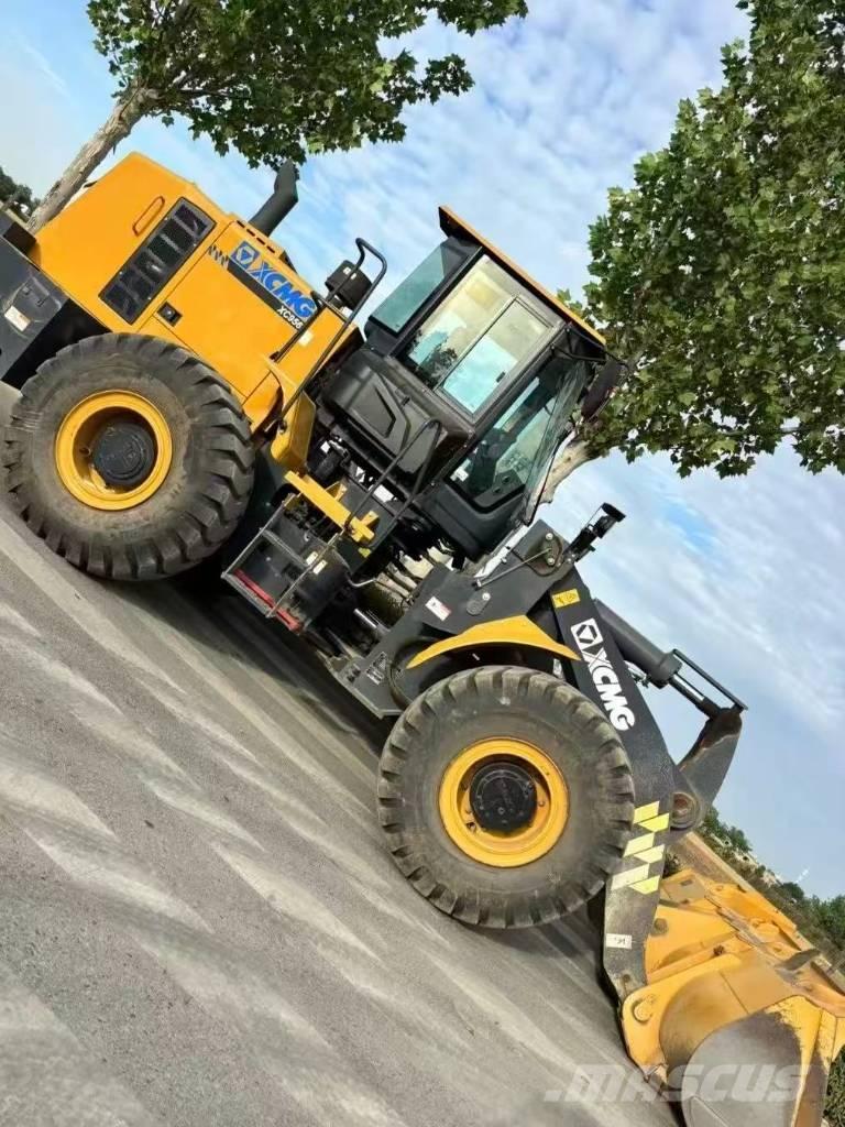 XCMG XC956 Chargeuse sur pneus