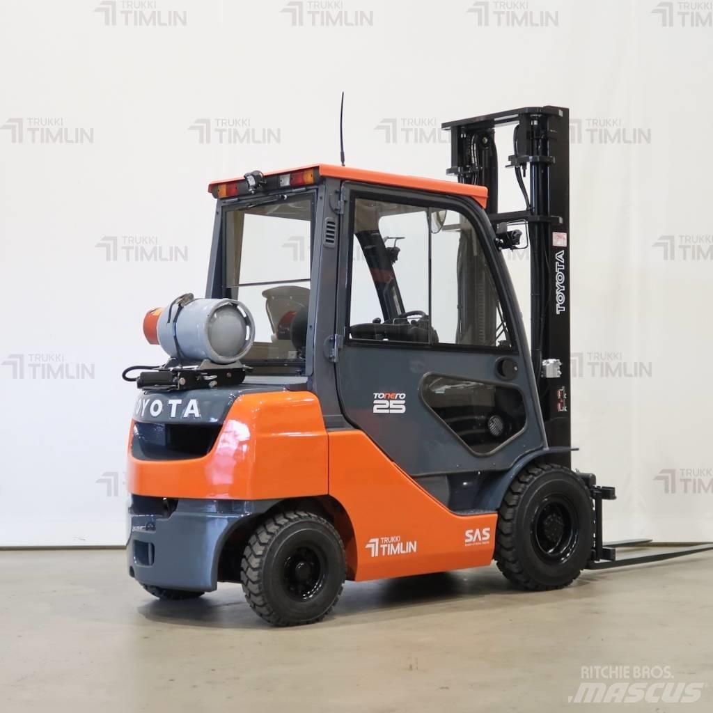 Toyota 02-8FGF25 Chariots GPL