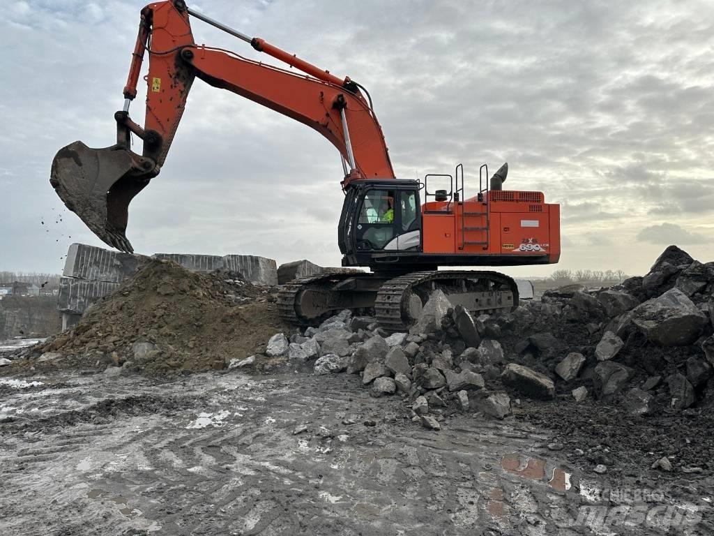 Hitachi ZX690 LCR - 6 Pelle sur chenilles