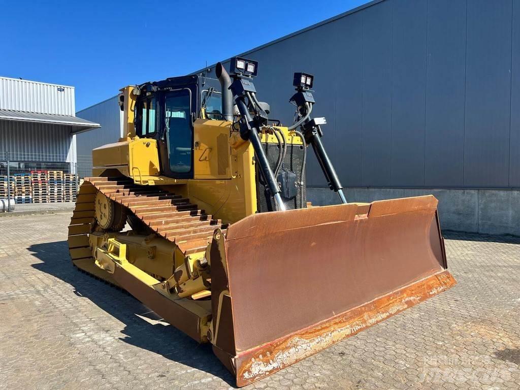 CAT D6T LGP Bouteurs sur chenilles