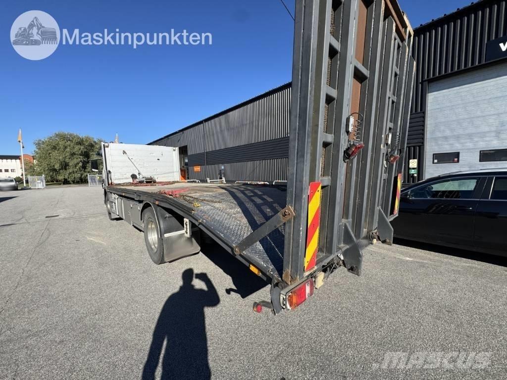Scania P 94 D Camion dépannage