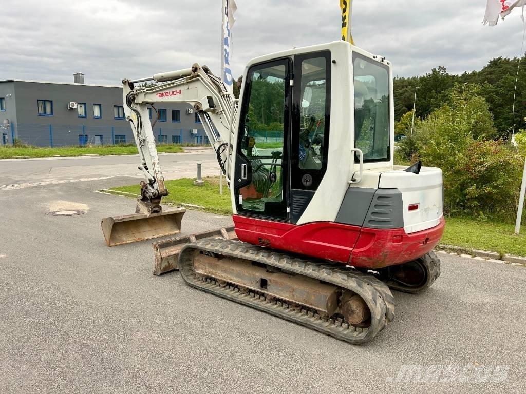 Takeuchi TB 250 Mini pelle < 7t