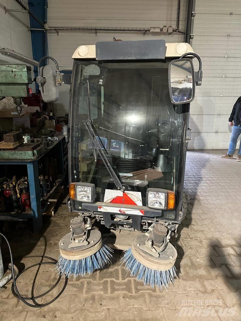  SWINGO 100 Balayeuse / Autolaveuse