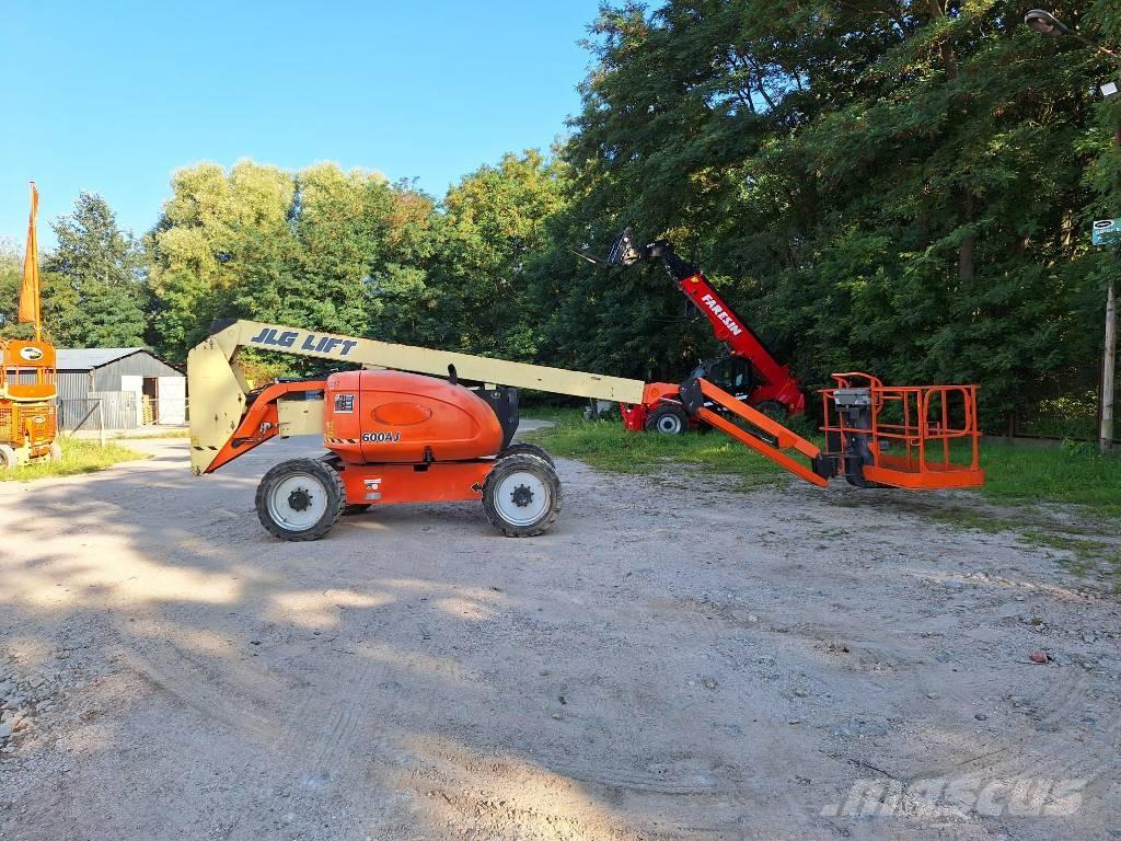 JLG 600AJ Nacelles articulées
