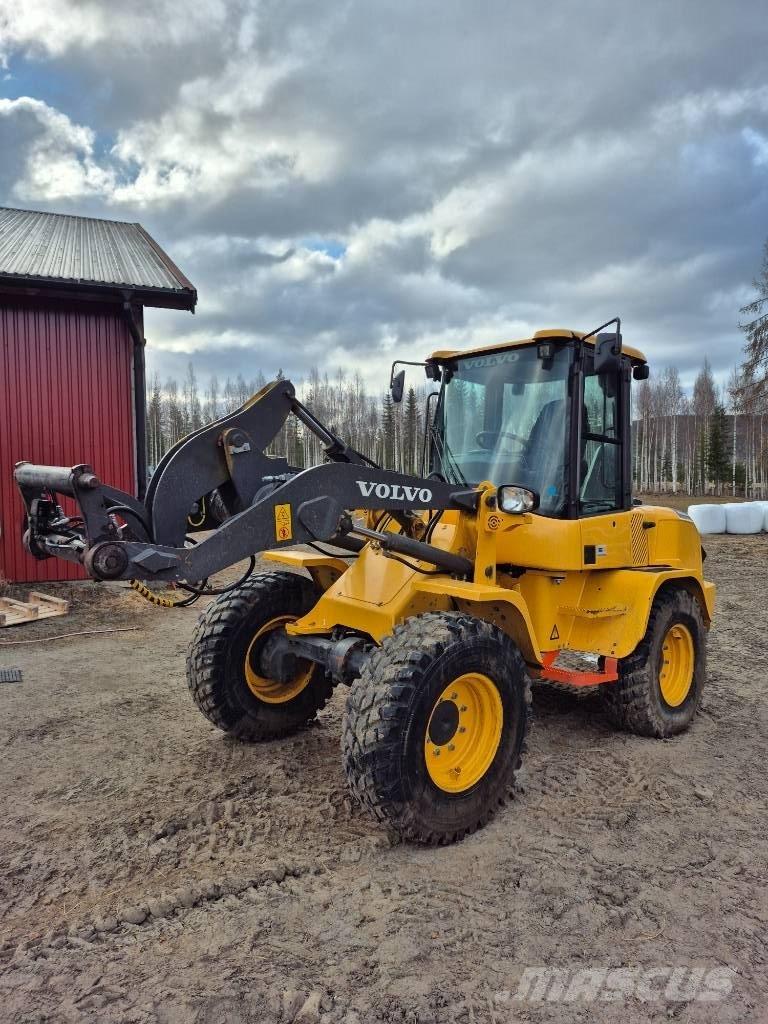 Volvo L 30 G Chargeuse sur pneus