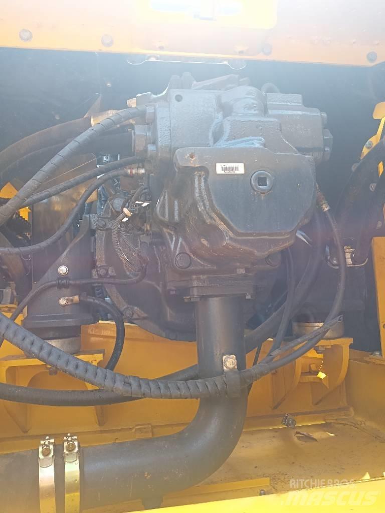 Komatsu pc360 Pelle sur chenilles