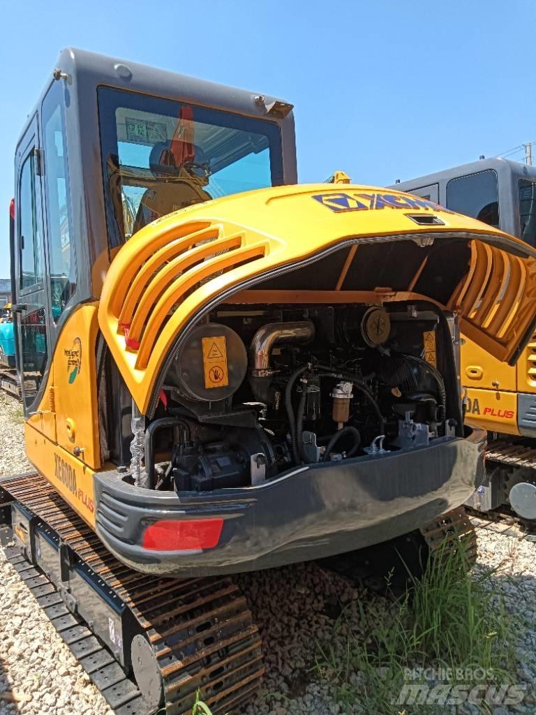 XCMG XE 60 DA Mini pelle < 7t