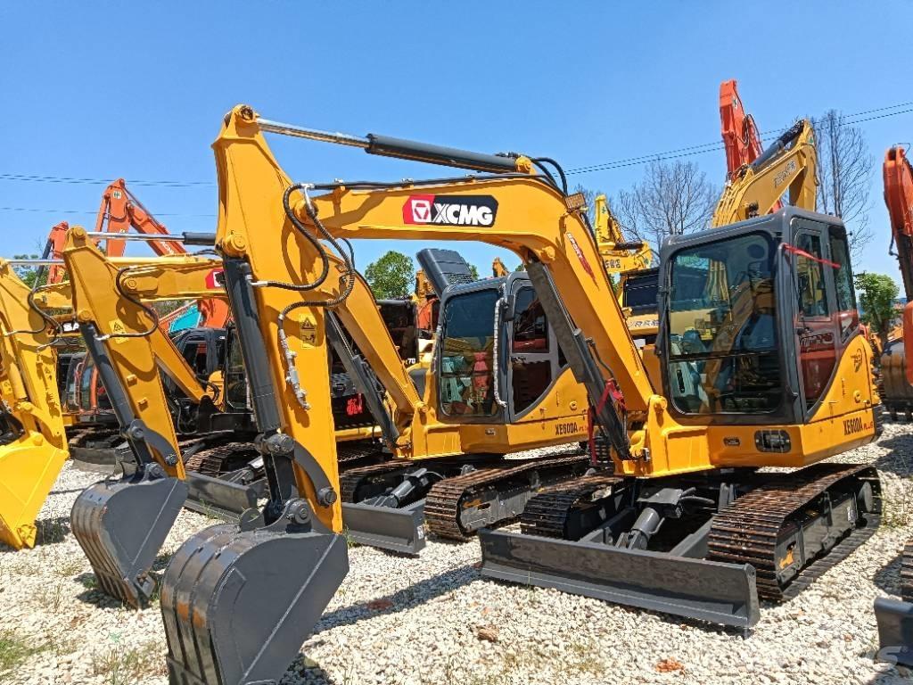 XCMG XE 60 DA Mini pelle < 7t