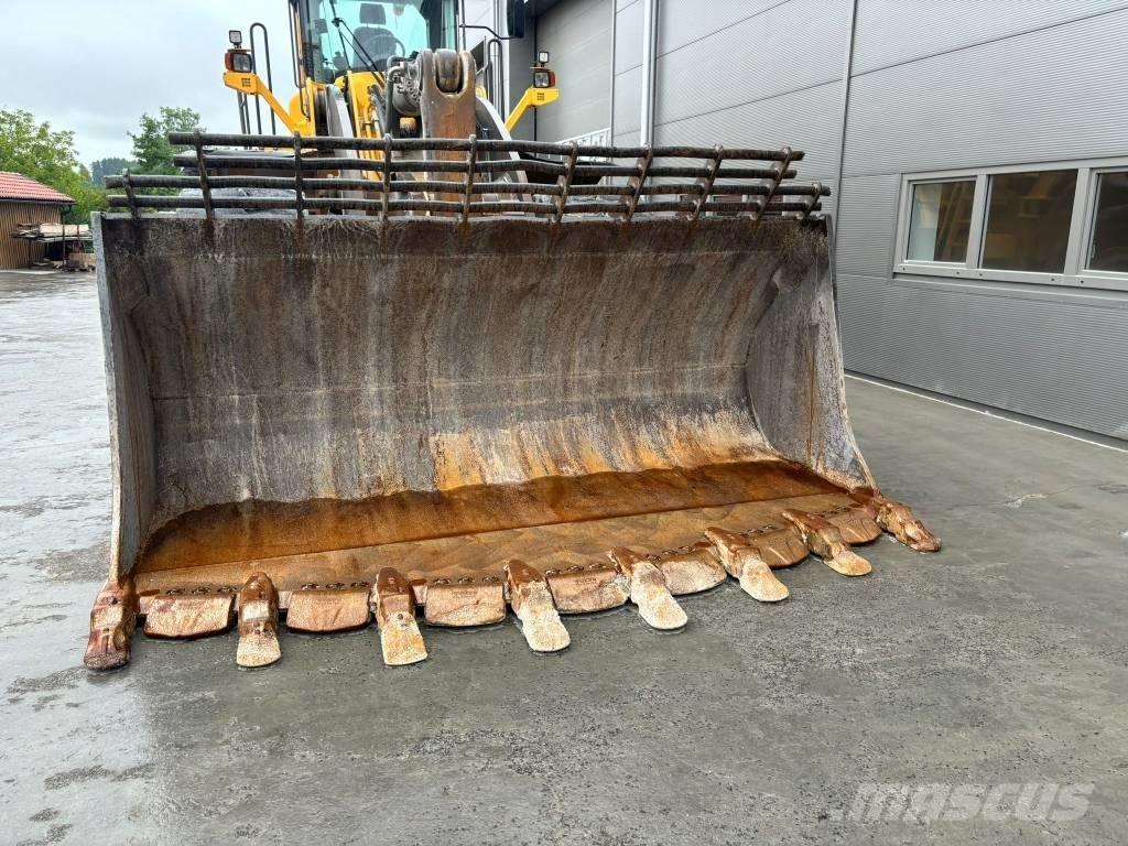 Volvo L 350 F Chargeuse sur pneus