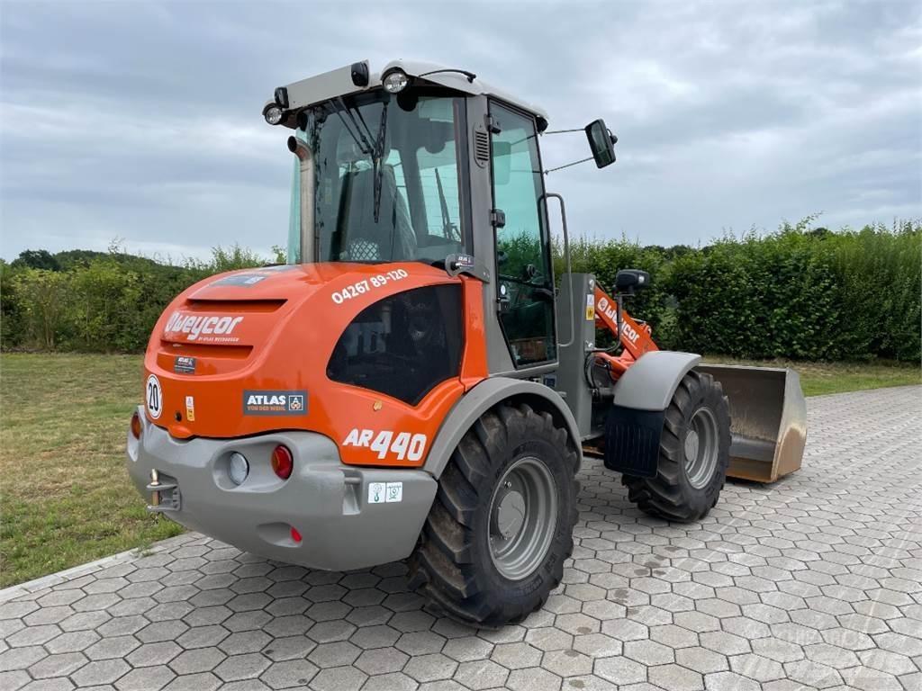 Atlas AR440SL Chargeuse sur pneus