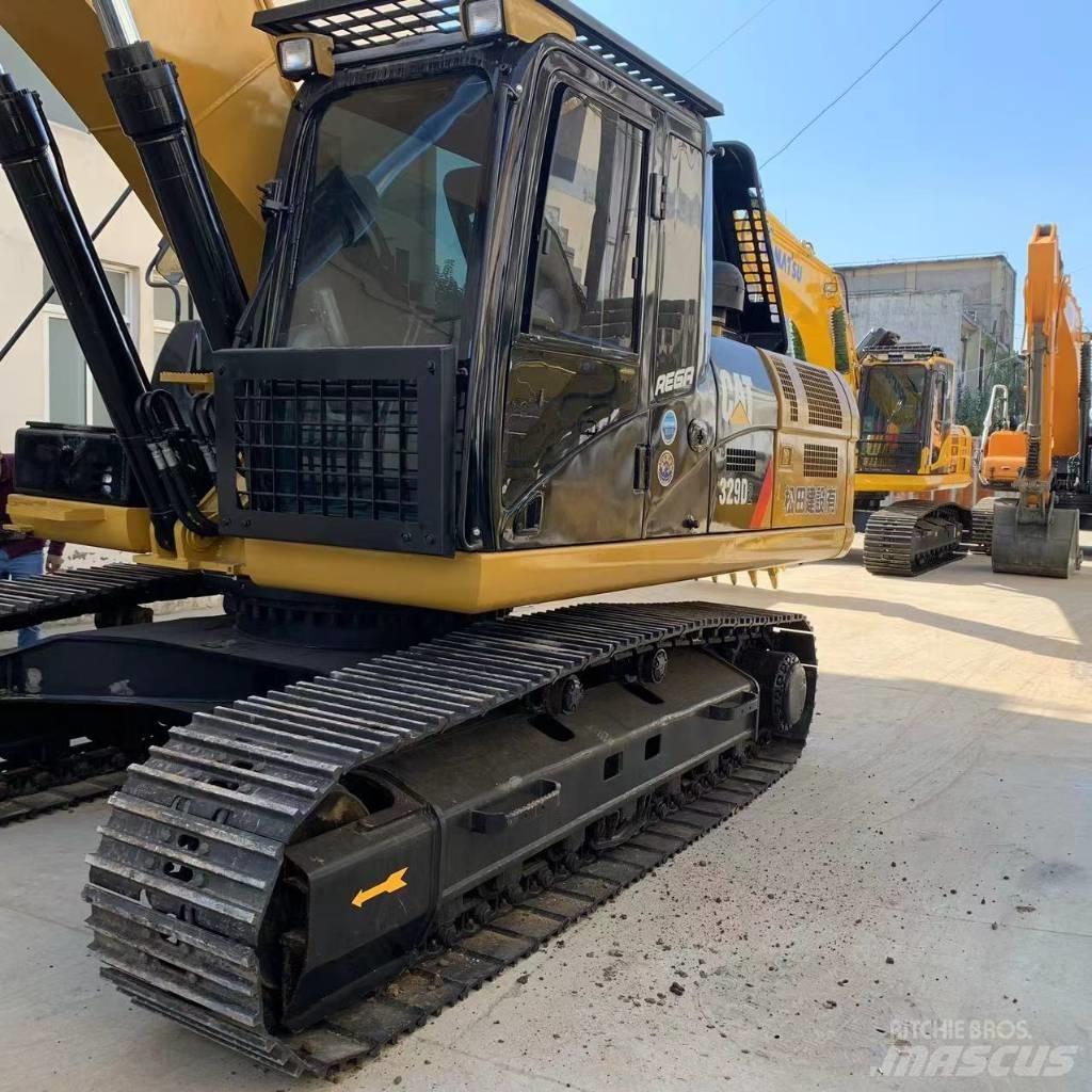 CAT 329E Pelle sur chenilles