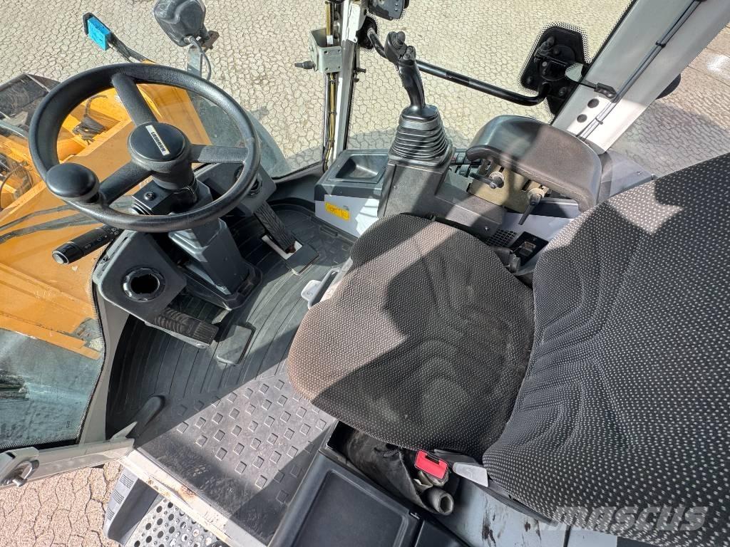 Liebherr L 514 Chargeuse sur pneus