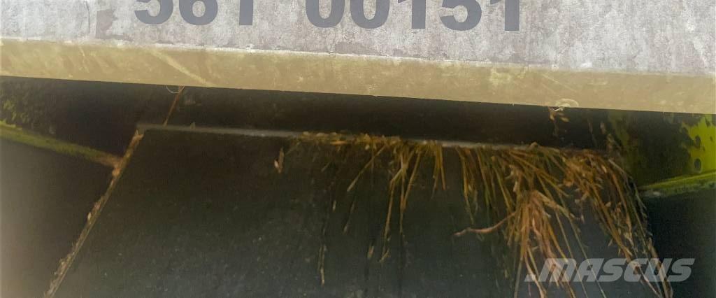 CLAAS Avero 240 Moissonneuse batteuse