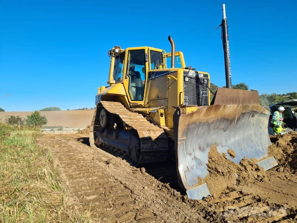 CAT D 6 N XL Bouteurs sur chenilles