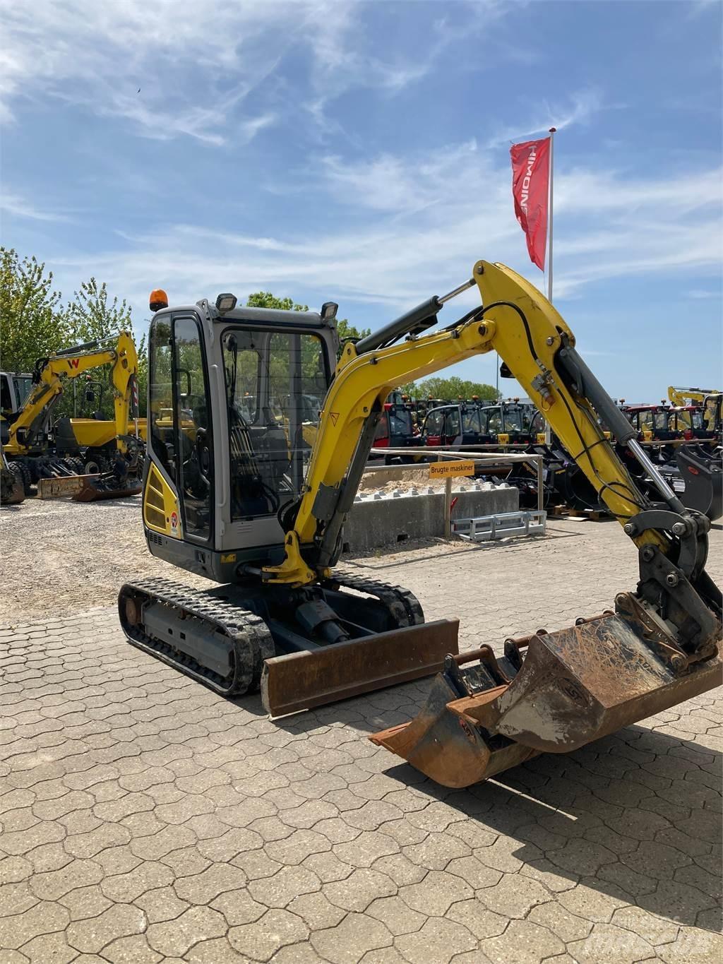 Wacker Neuson ET24 Mini pelle < 7t