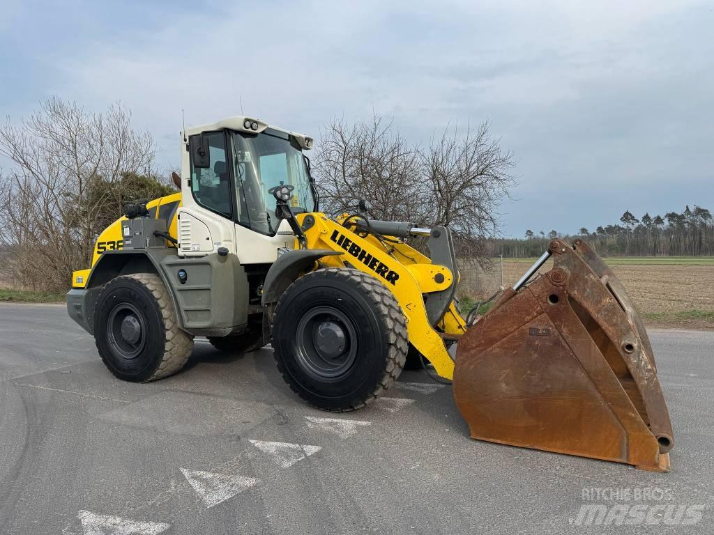 Liebherr L 538 Chargeuse sur pneus