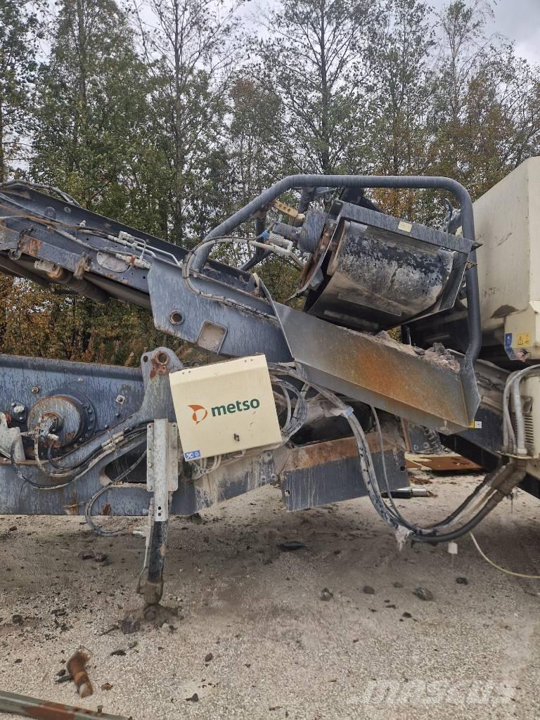 Metso 116S Concasseur mobile