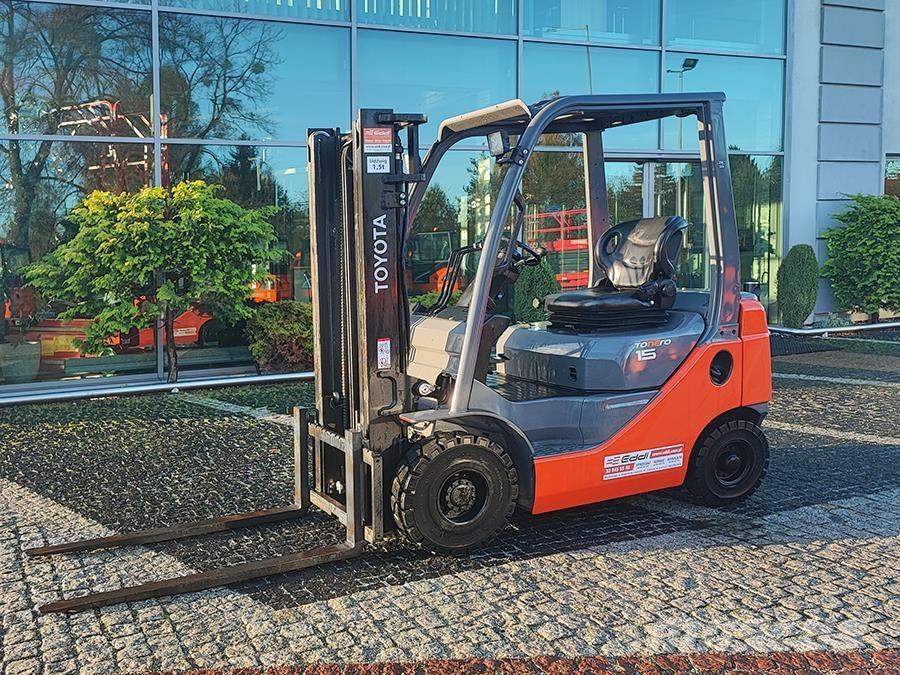 Toyota 02-8FDF15 Chariots diesel