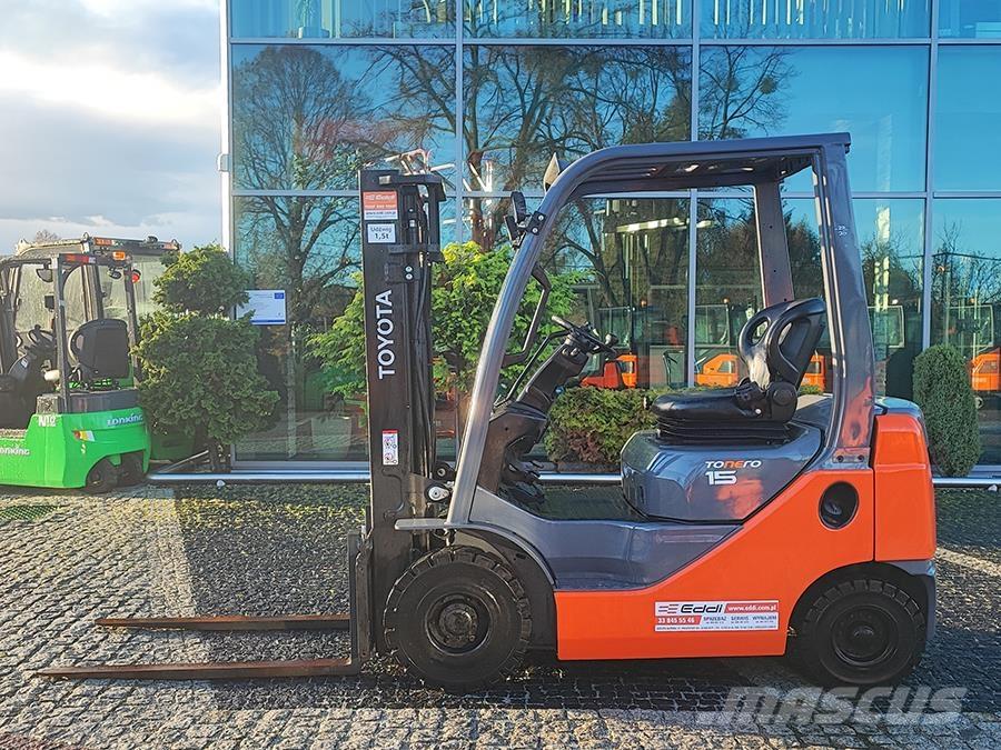 Toyota 02-8FDF15 Chariots diesel