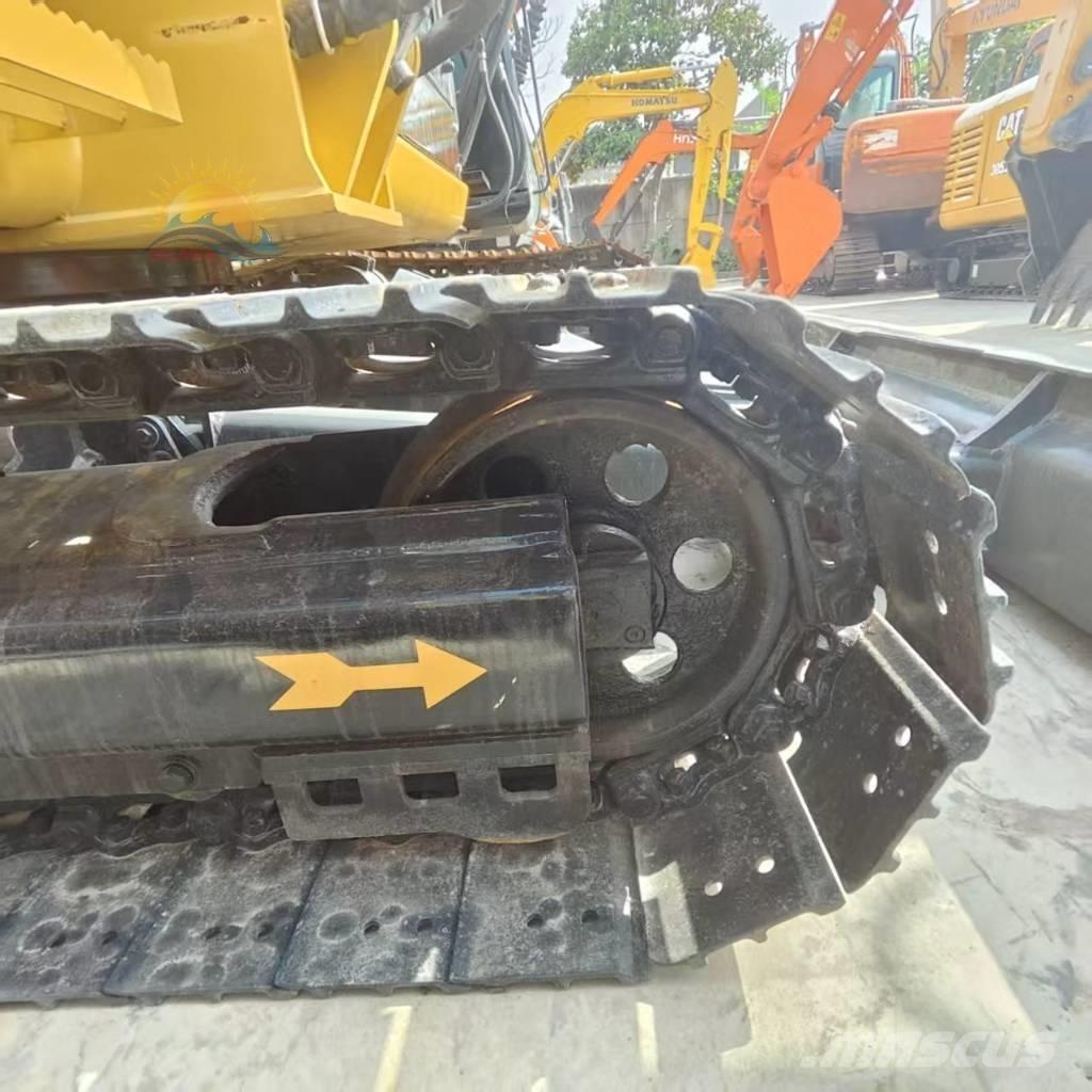 CAT 305.5e2 Mini pelle < 7t