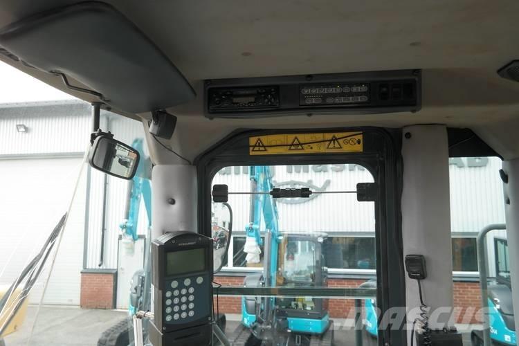 Komatsu WA 470-3 Chargeuse sur pneus