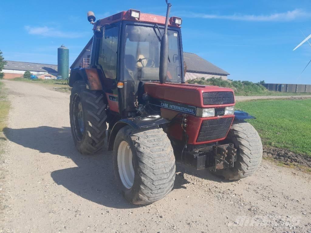 Case IH 845 XLA Plus Tracteur
