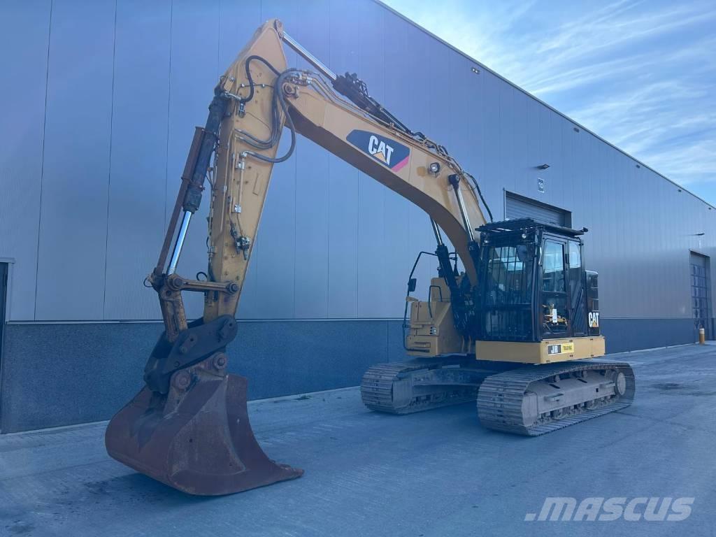 CAT 325 FL CR Pelle sur chenilles