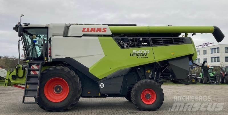 CLAAS LEXION 5400 Moissonneuse batteuse
