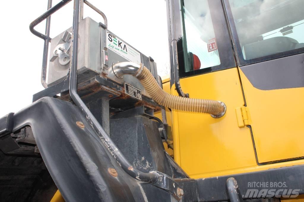 Komatsu WA 470-7 Chargeuse sur pneus