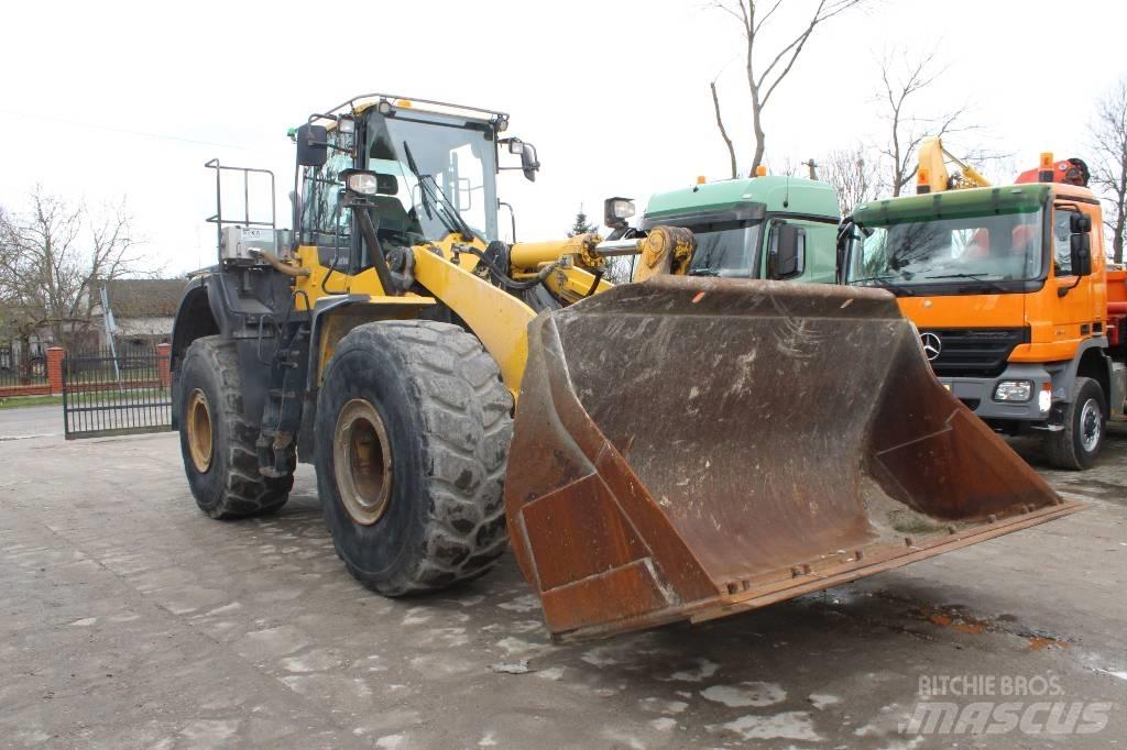 Komatsu WA 470-7 Chargeuse sur pneus