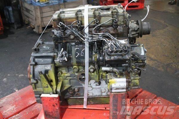 Perkins 404C Moteur