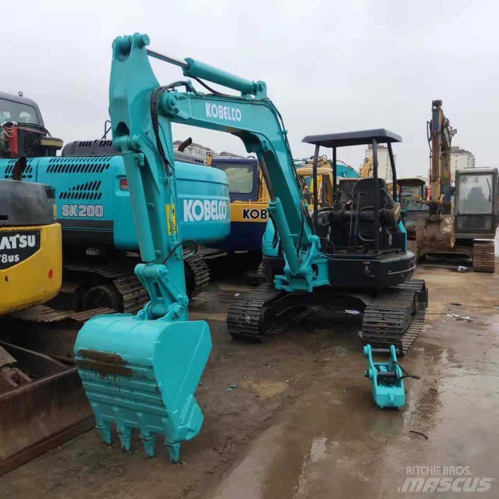 Kobelco SK45SR Mini pelle < 7t
