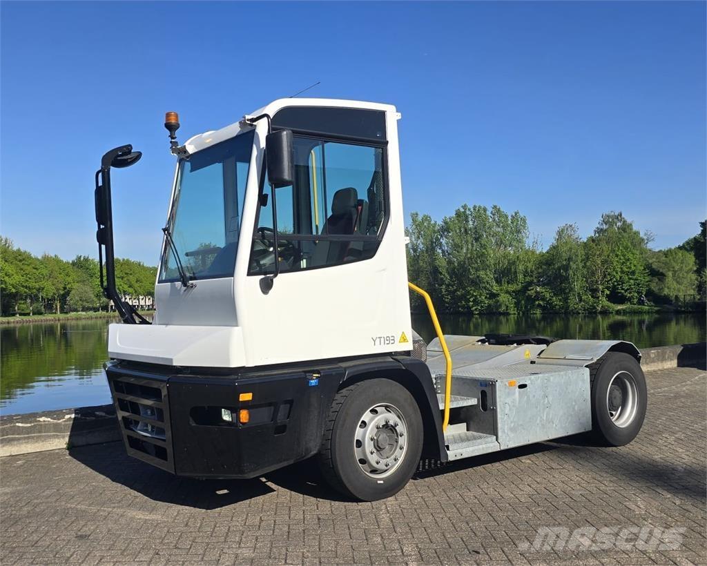 Terberg YT193 Tracteur de manœuvre