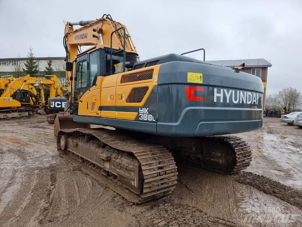 Hyundai HX 300 L Pelle sur chenilles