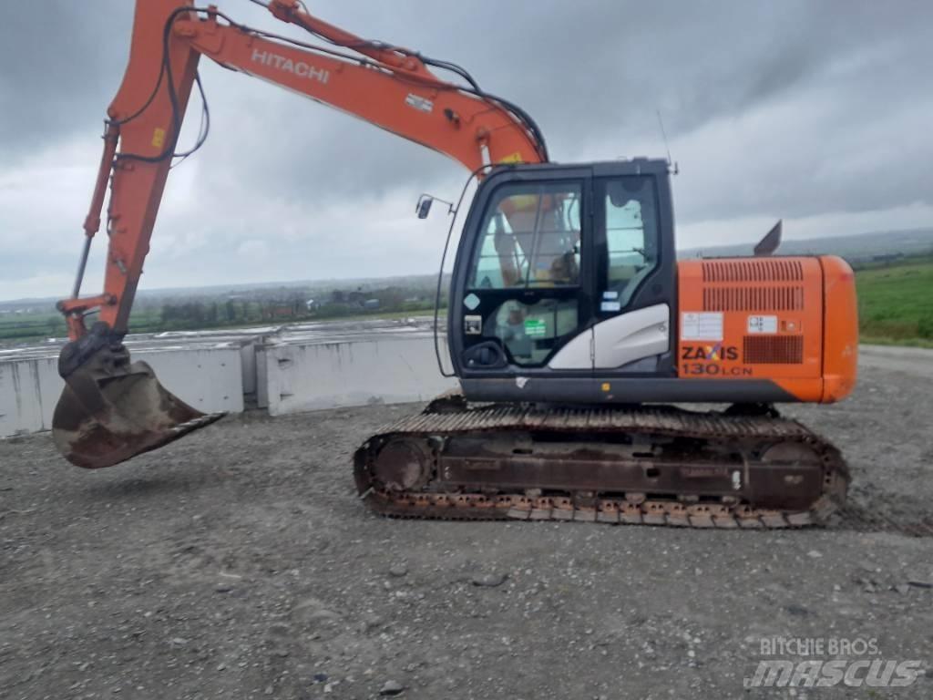 Hitachi Zaxis 130-5 Pelle sur chenilles