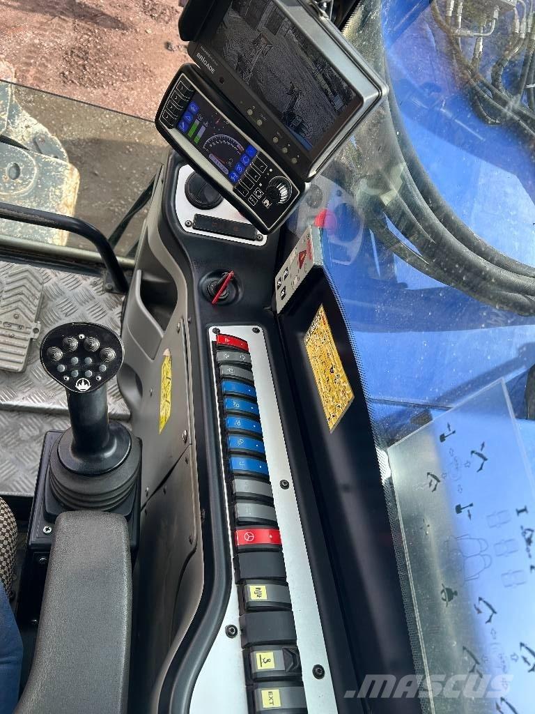 Kaiser S12 Pelle sur pneus