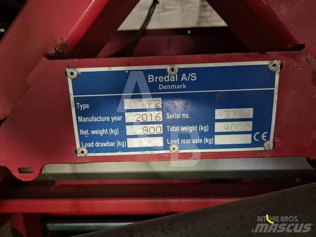 Bredal F 2 Semoir à engrais