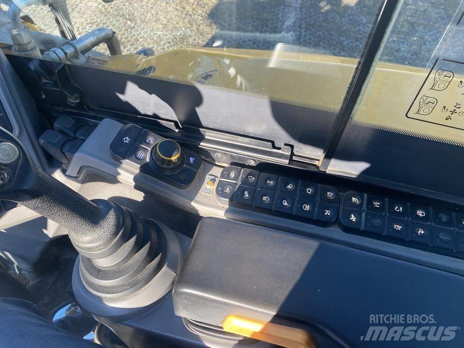 JCB W 110 Hydradig Pelle sur pneus
