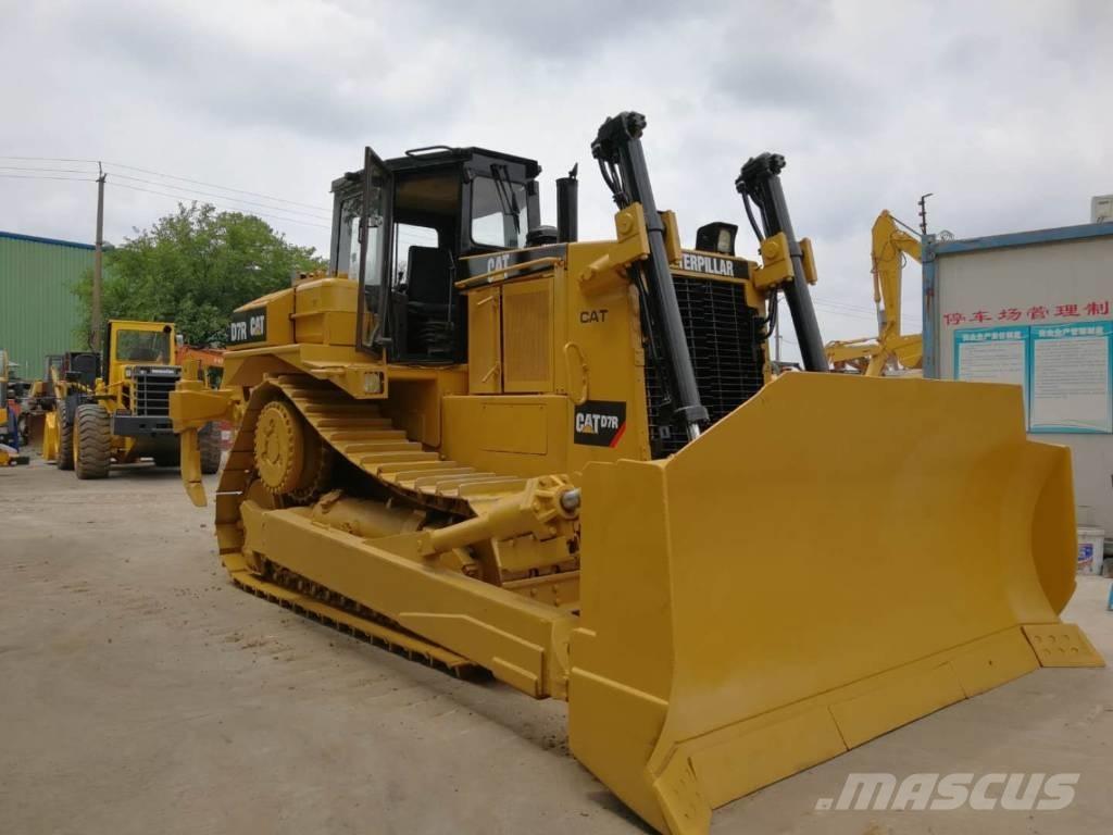CAT D7R Bouteurs sur chenilles