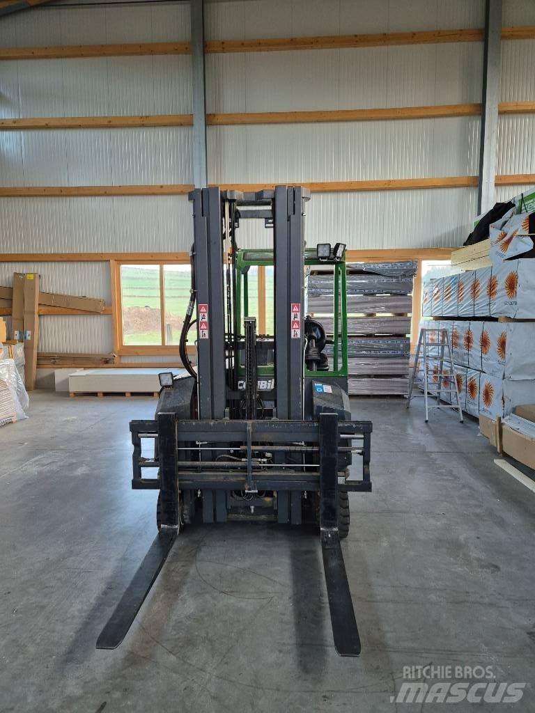 Combilift CBE 2500 Chariots élévateurs électriques