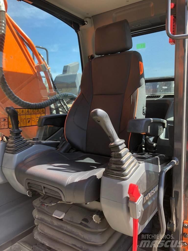 Doosan DX 300 LC-7 Pelle sur chenilles