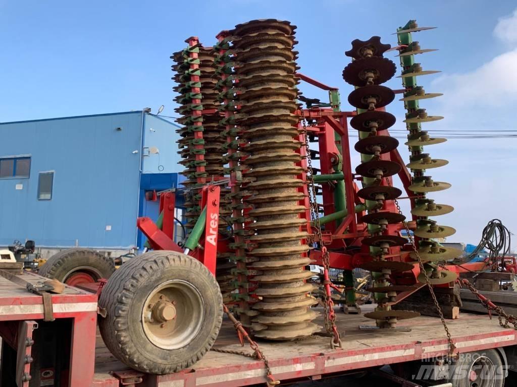 Unia Ares 60 TXL Crover crop