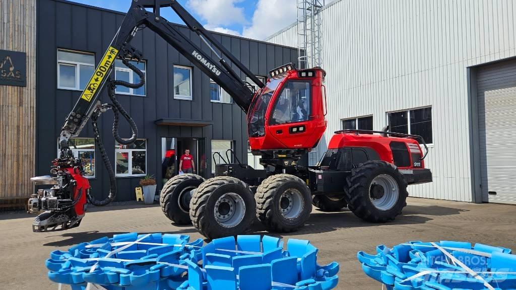 Komatsu 911 Abatteuse
